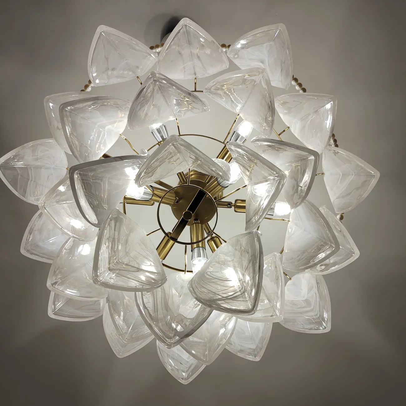 Подвесная люстра VIOLETTA A D50 от ImperiumLoft Подвесная люстра VIOLETTA A D50 от ImperiumLoft