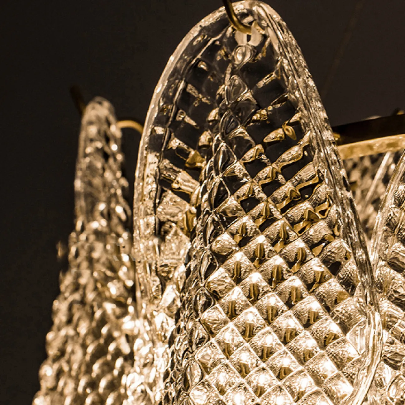 Подвесная люстра VIOLETTA A D50 от ImperiumLoft Подвесная люстра VIOLETTA A D50 от ImperiumLoft