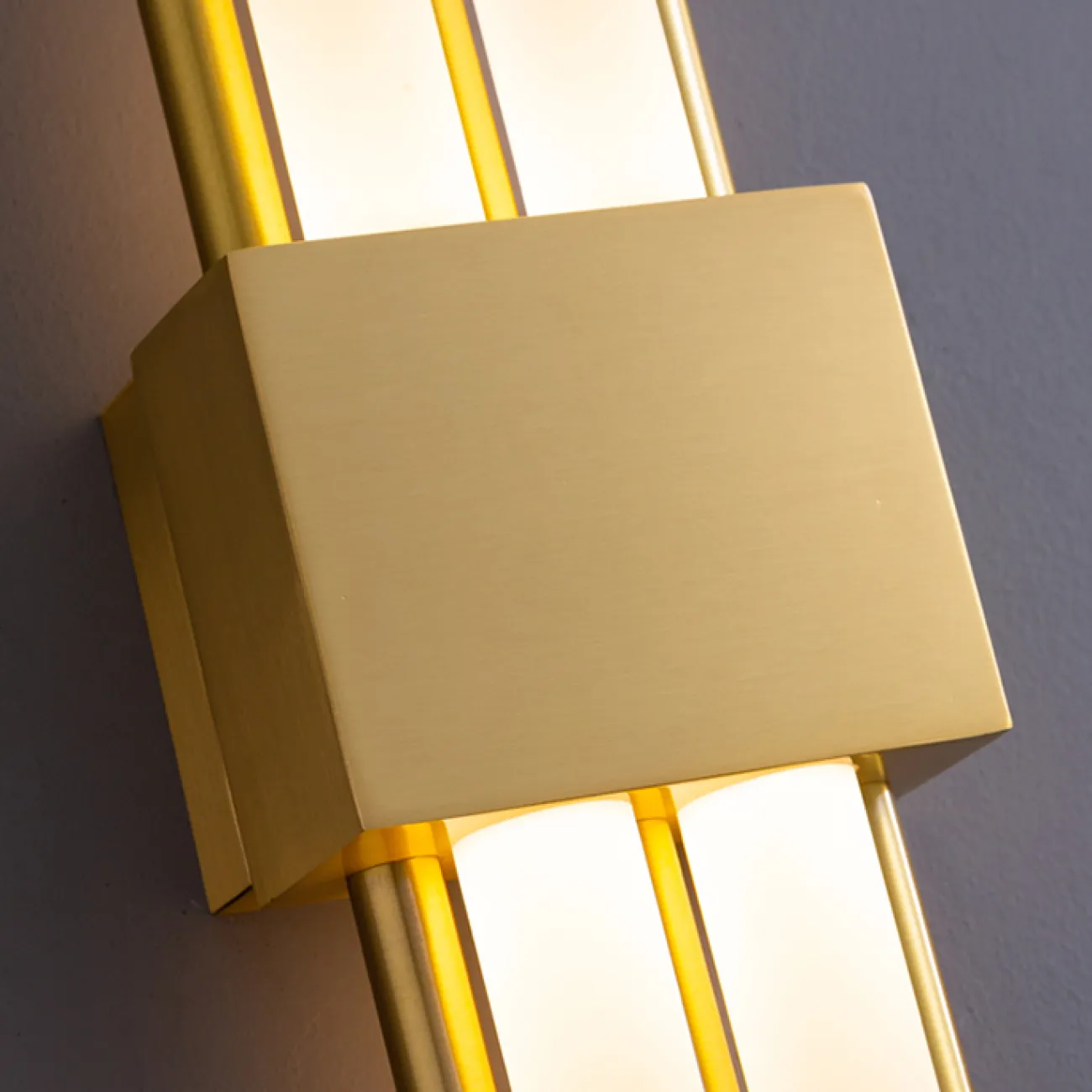 Настенный светильник CHORD B A от ImperiumLoft Настенный светильник CHORD B A от ImperiumLoft