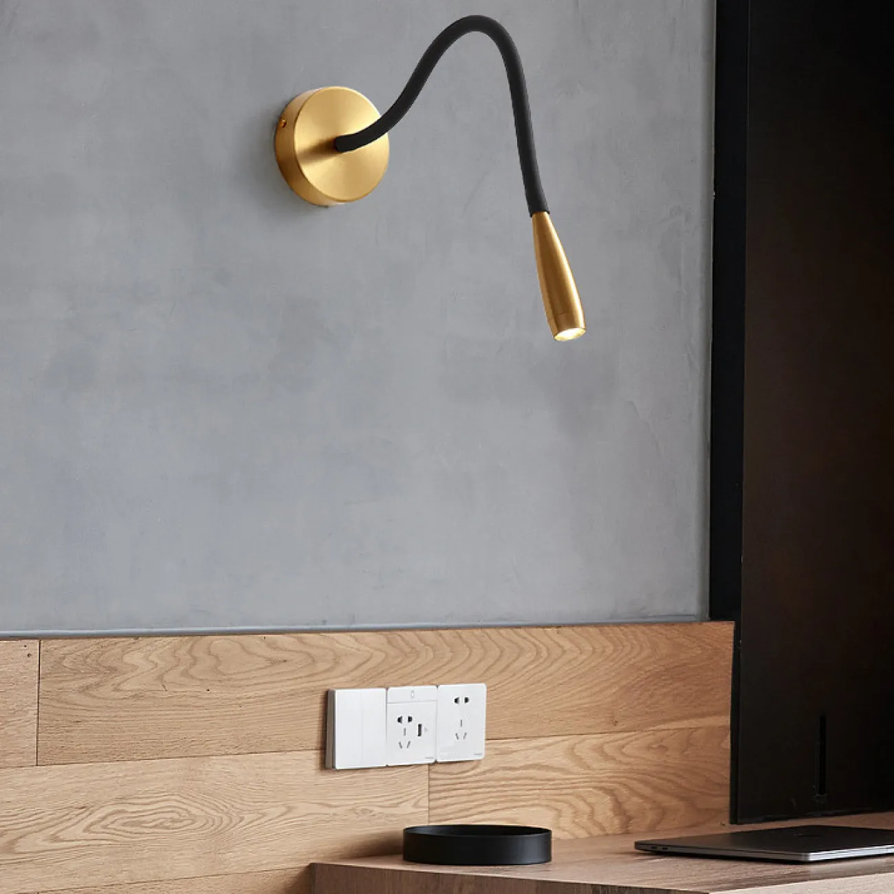 Настенный светильник ISIS от ImperiumLoft