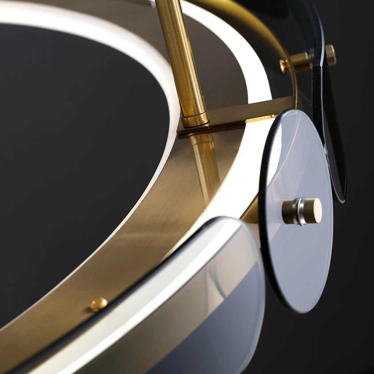 Подвесная люстра BERGDIS B B D60 от ImperiumLoft