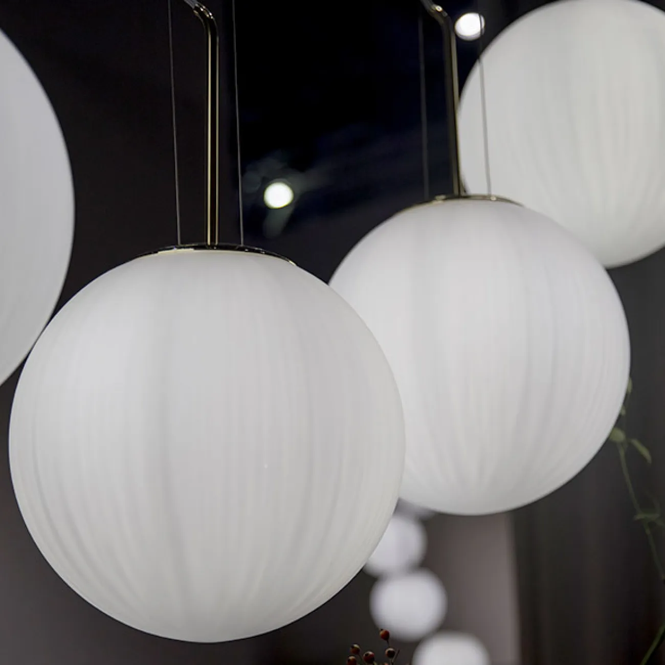 Подвесной светильник PAMELA Chrome от ImperiumLoft