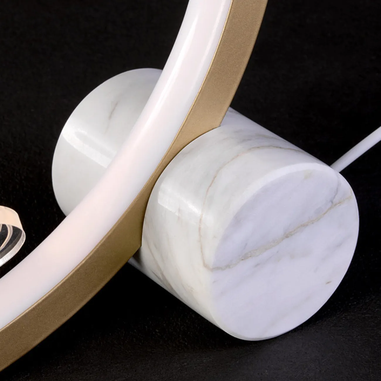 Настольная лампа BABETTA TAB от ImperiumLoft