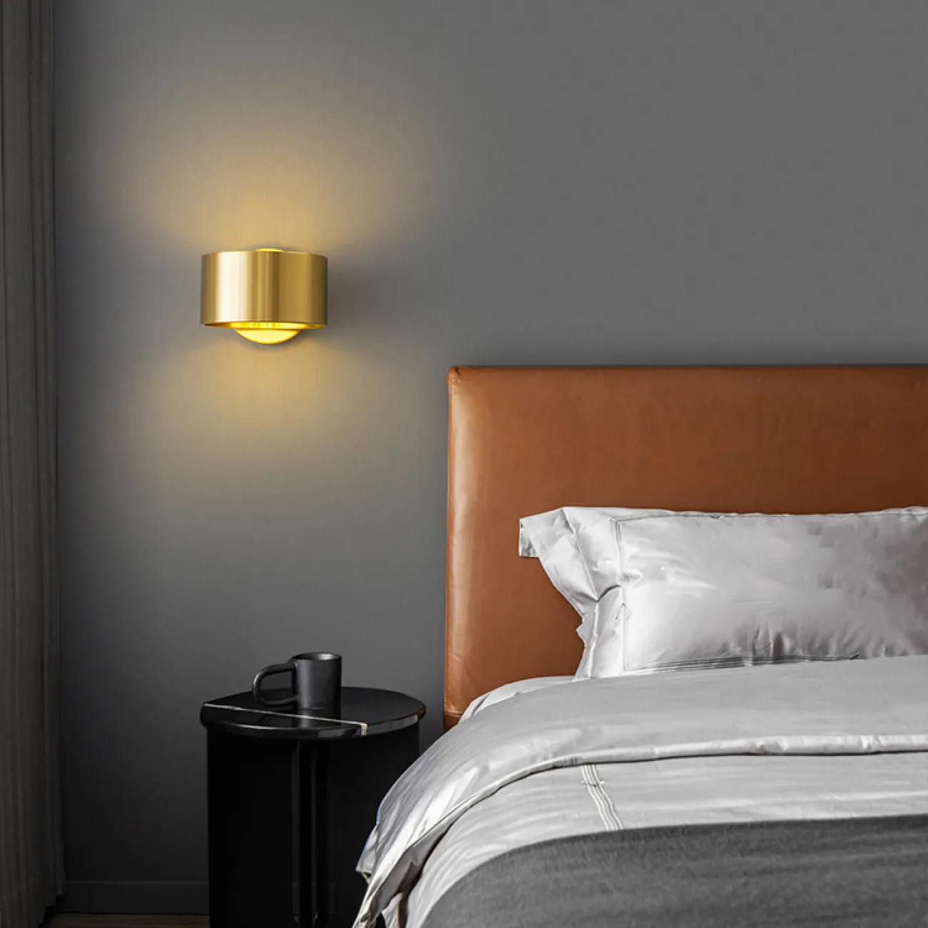 Настенный светильник HIND Brass от ImperiumLoft