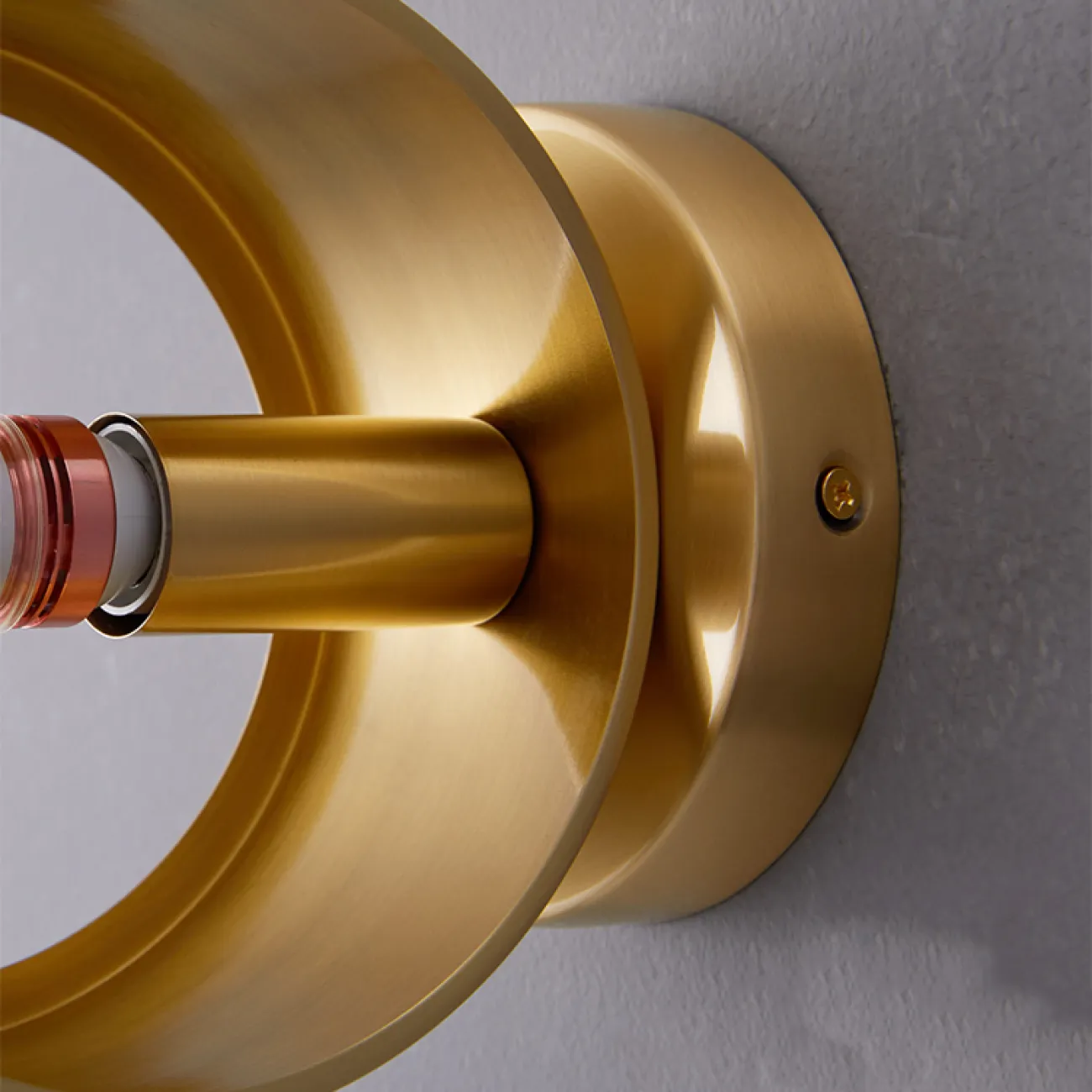 Настенный светильник HIND Brass от ImperiumLoft