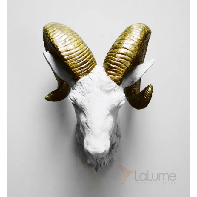 Голова барана - Белая с бронзовыми рогами