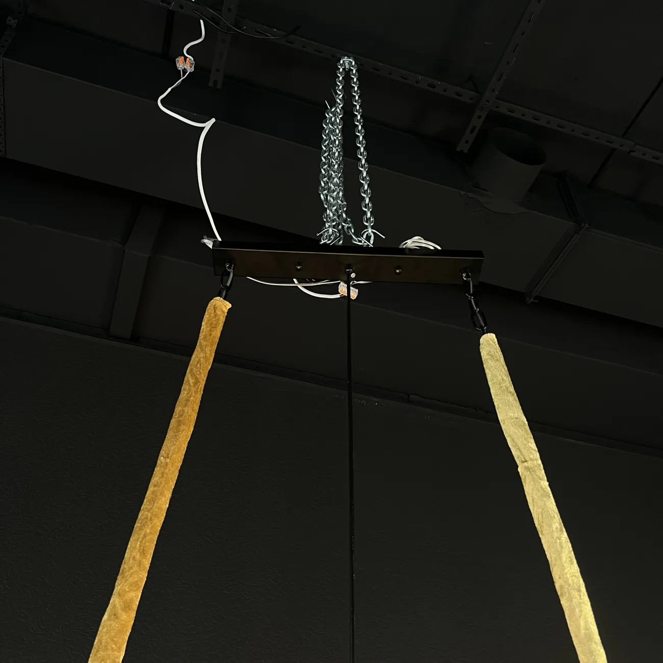 Люстра Empire Black Rectangular Chandelier Crystal от ImperiumLoft