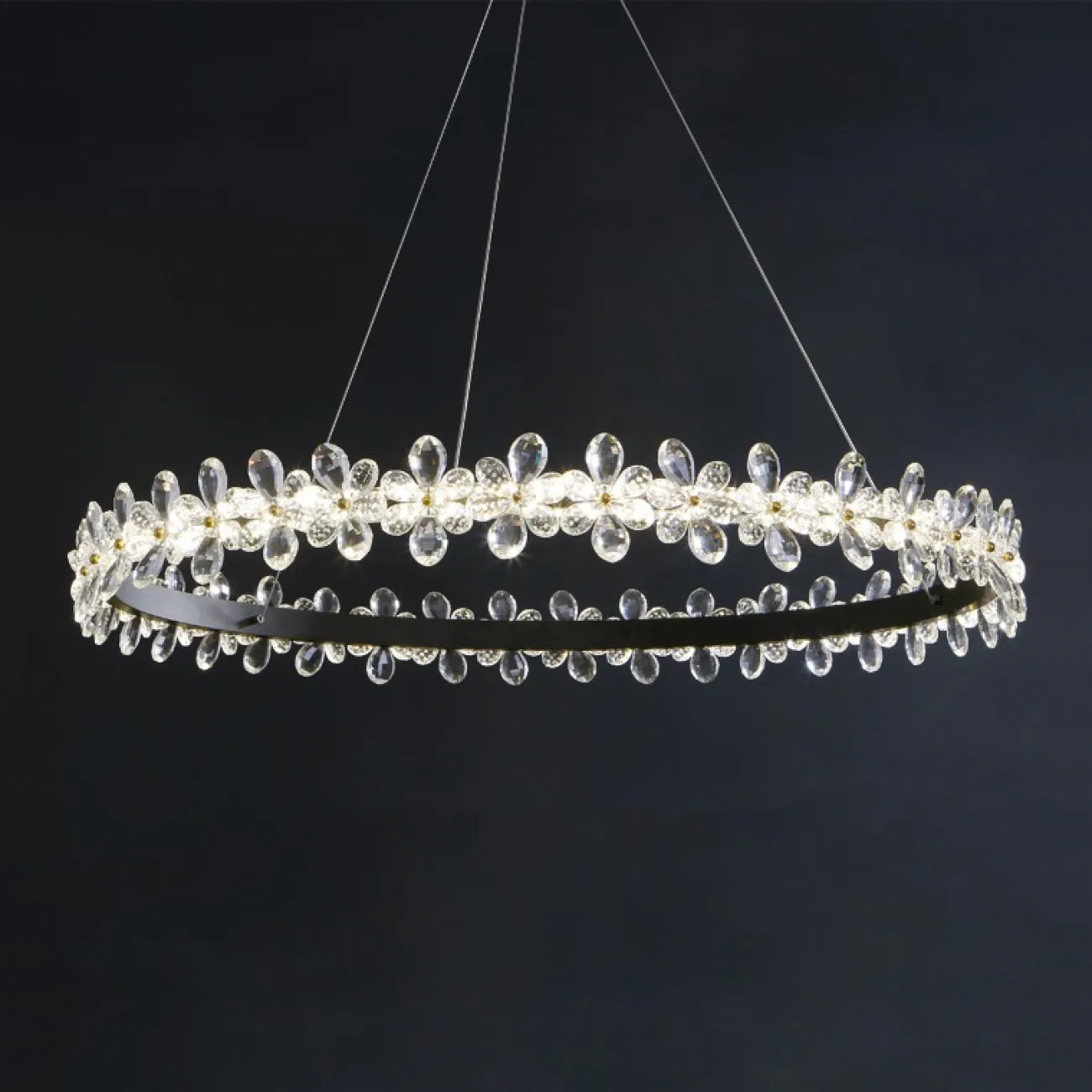 Подвесная люстра FLORETTA L D80 от ImperiumLoft Подвесная люстра FLORETTA L D80 от ImperiumLoft