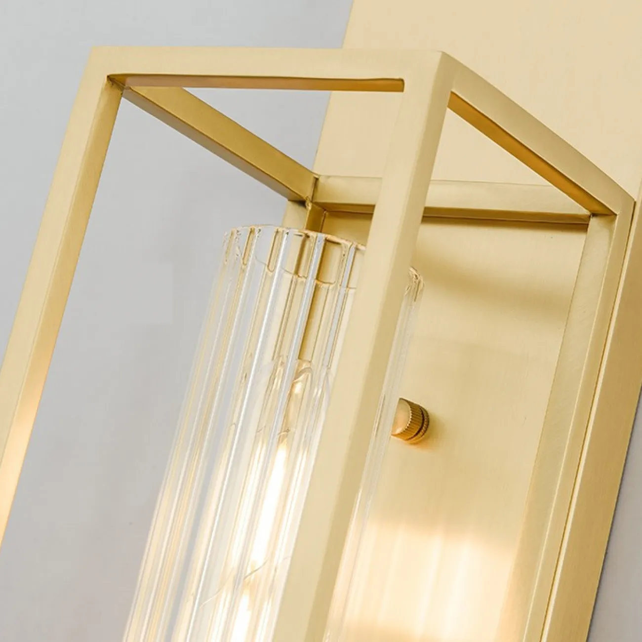 Настенный светильник RAUHA H100 от ImperiumLoft
