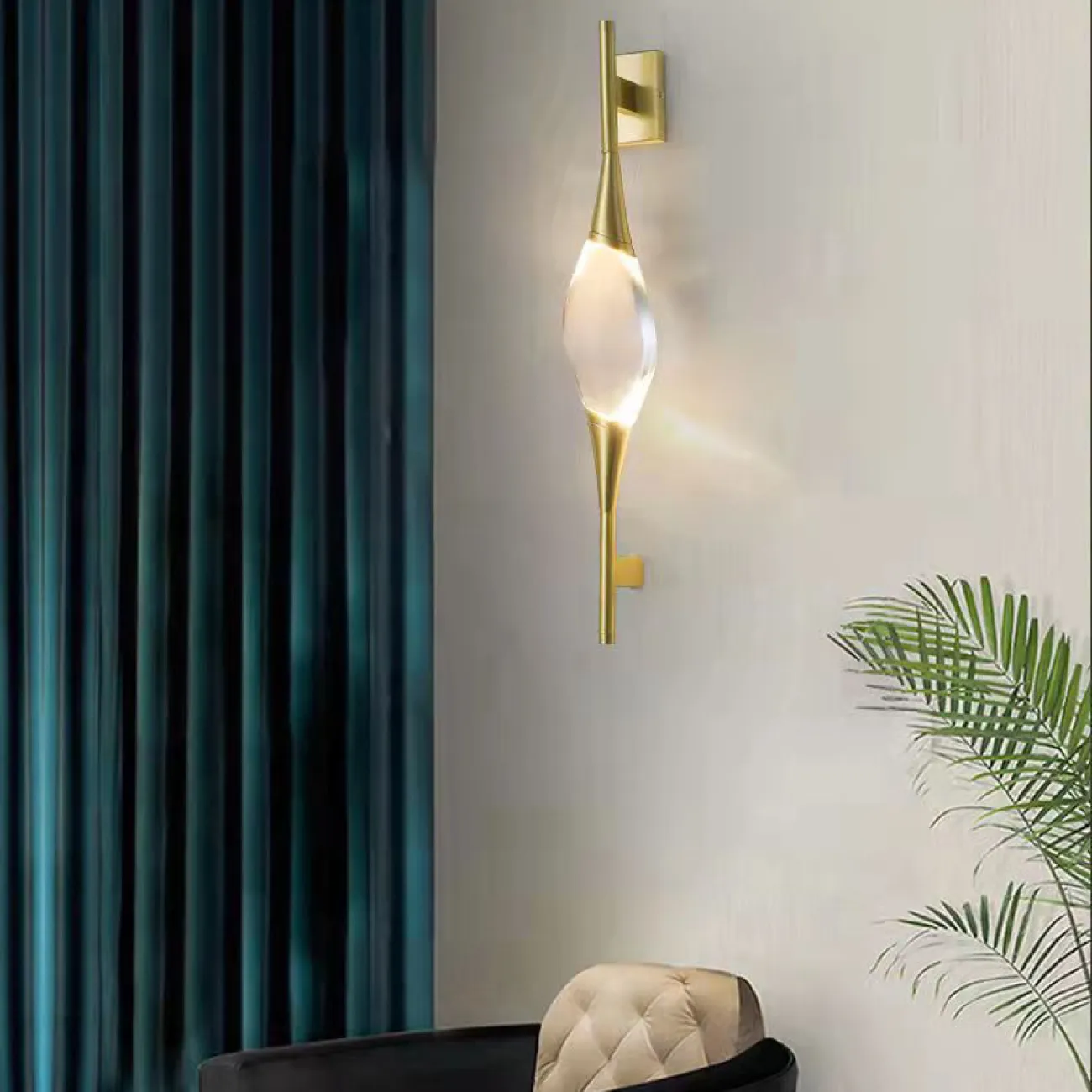 Настенный светильник FAME WALL от ImperiumLoft