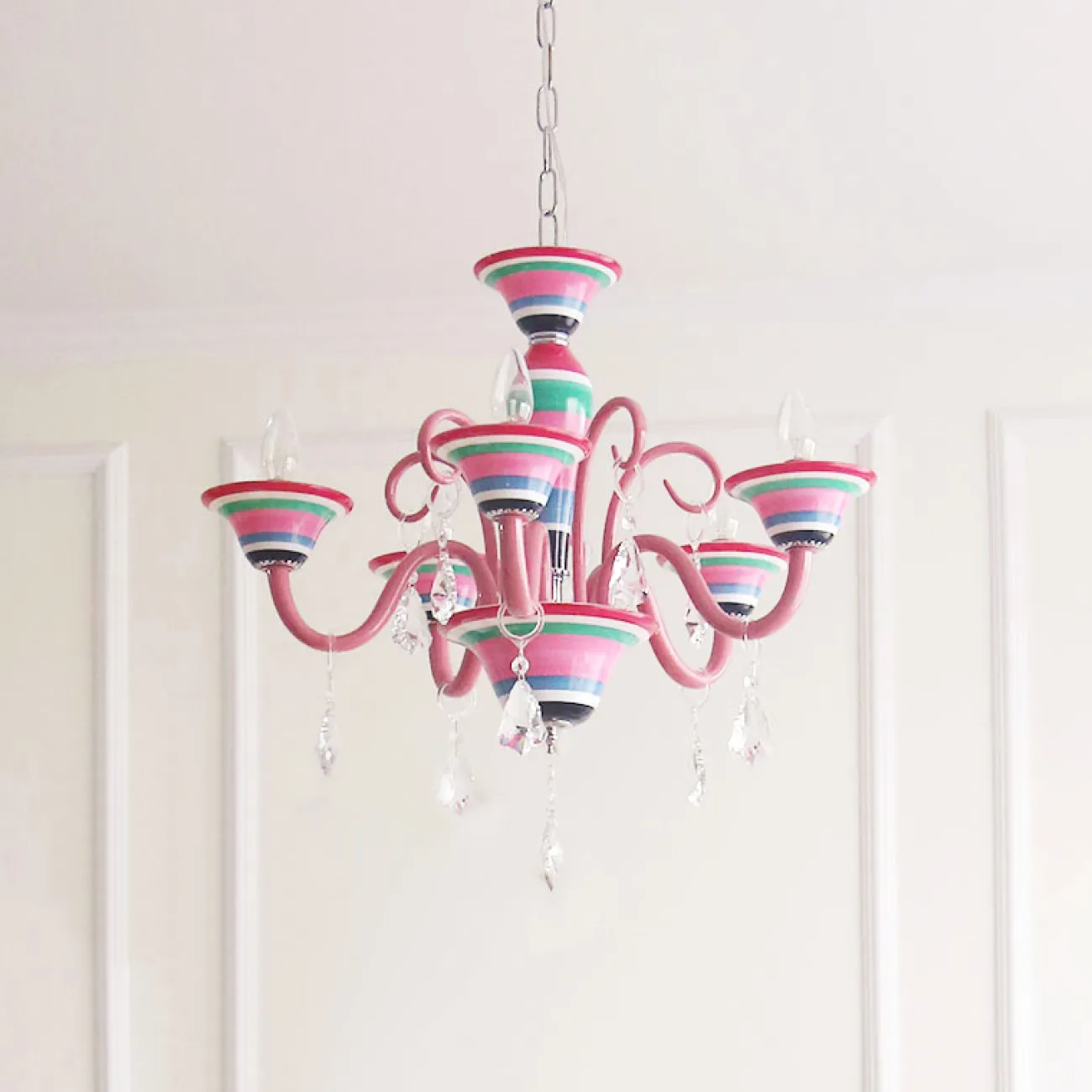 Люстра в современном стиле TEATIME 3 от ImperiumLoft Люстра в современном стиле TEATIME 3 от ImperiumLoft