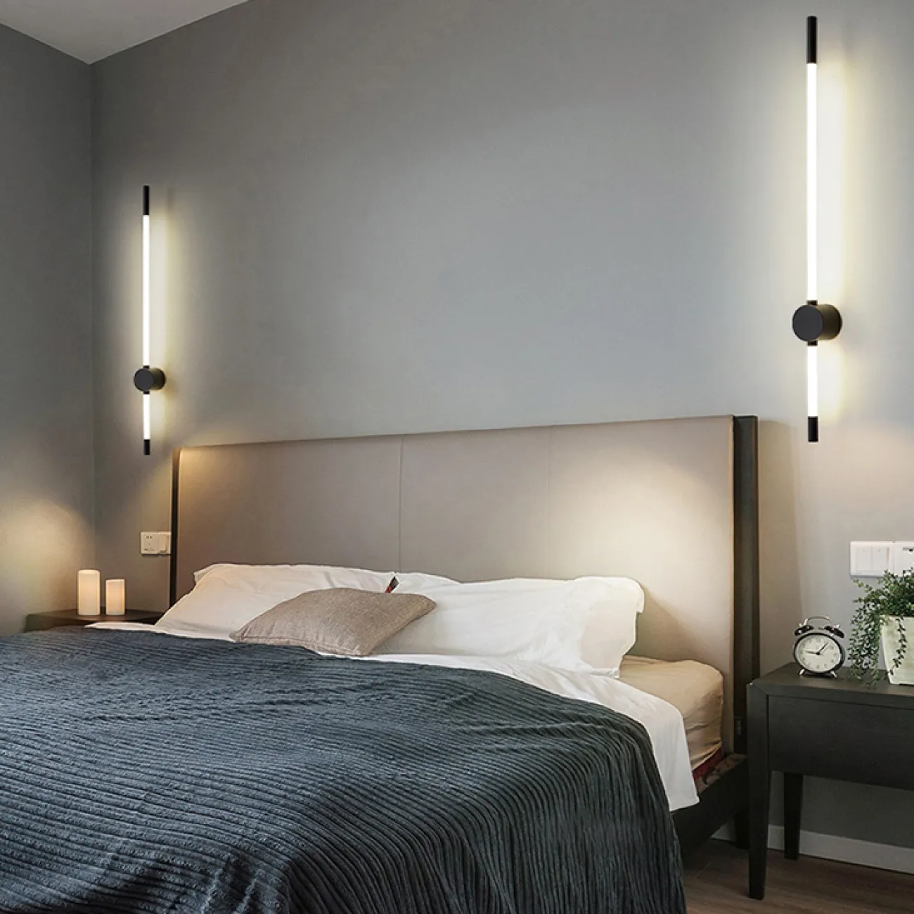 Серия настенных светодиодных светильников с вытянутым цилиндрическим корпусом на круглом креплении ELDAR H92 Brass