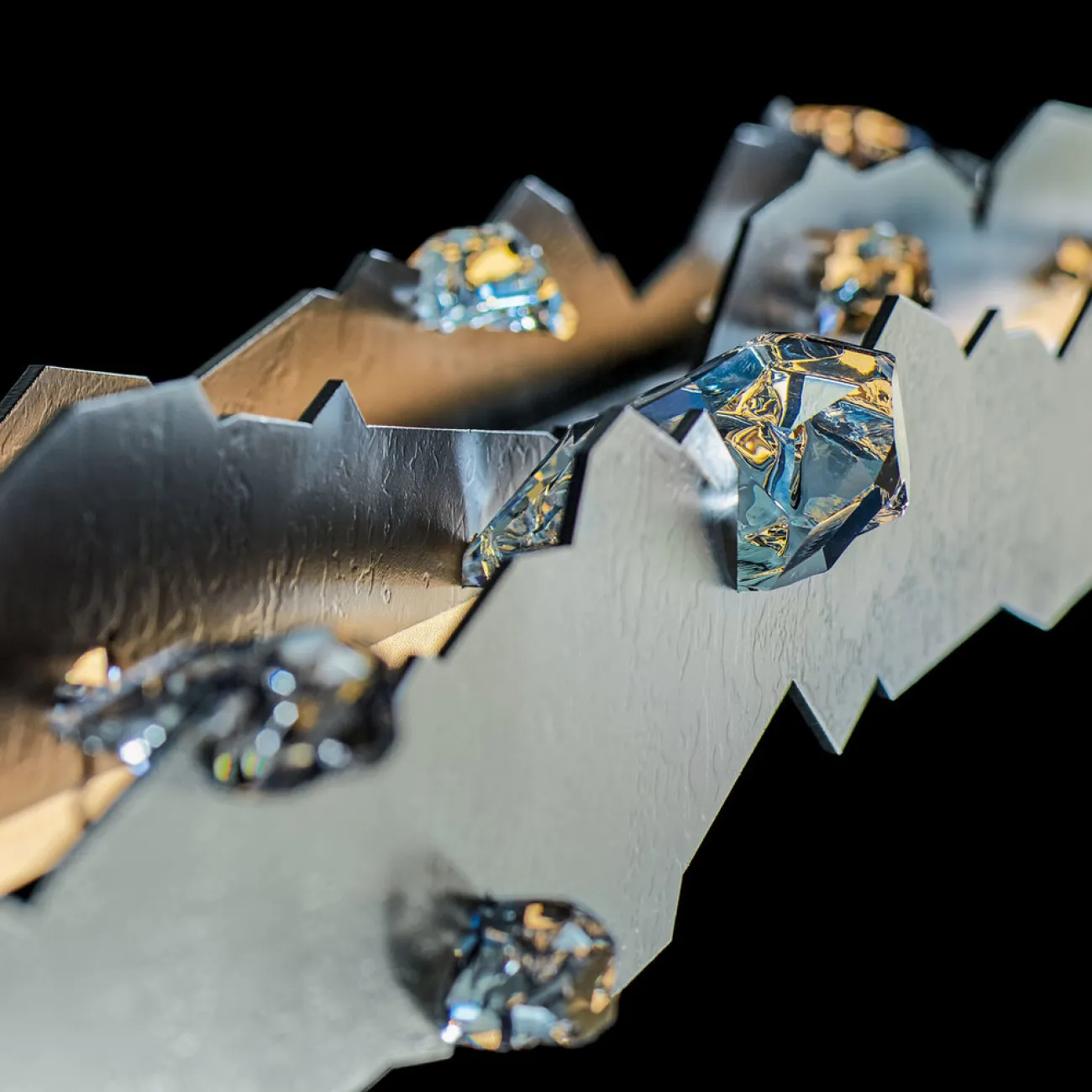 Подвесной реечный светильник RARE от ImperiumLoft