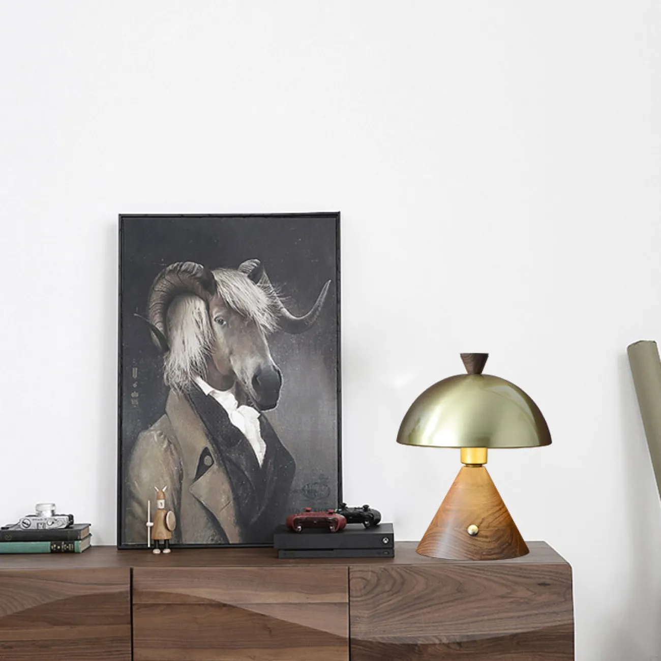 Настольная лампа TOTH от ImperiumLoft Настольная лампа TOTH от ImperiumLoft