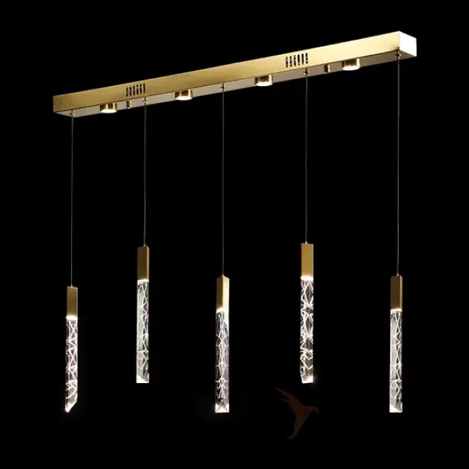 Готовая комбинация подвесных светодиодных светильников с трёхгранным корпусом из хрусталя CARN COMBO L5