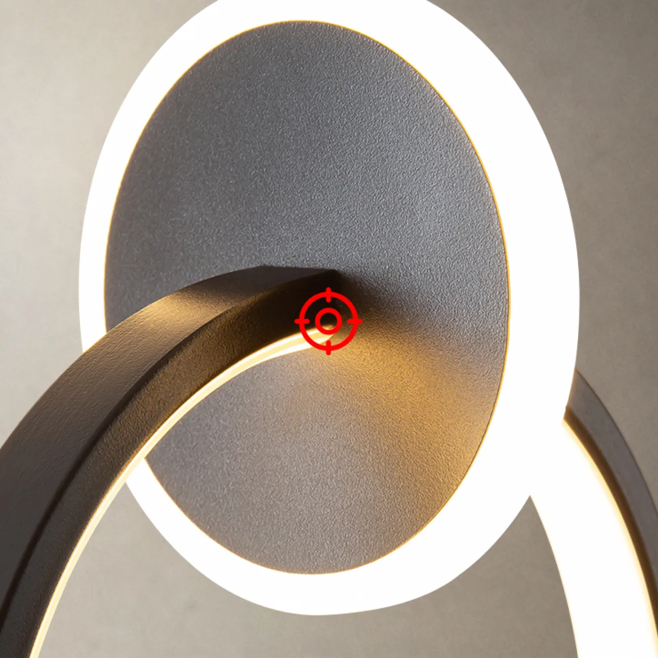 Готовая комбинация подвесных светодиодных светильников в виде композиции из светящихся колец и дисков RANDALL DUO Brass