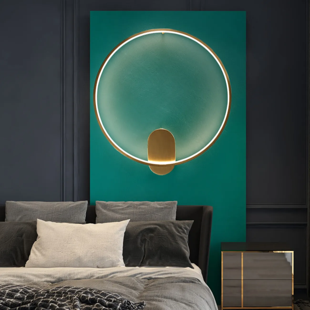 Настенный светильник с внутренней LED-подсветкой по контуру кольцевого каркаса с округлым креплением HILMA WALL D54