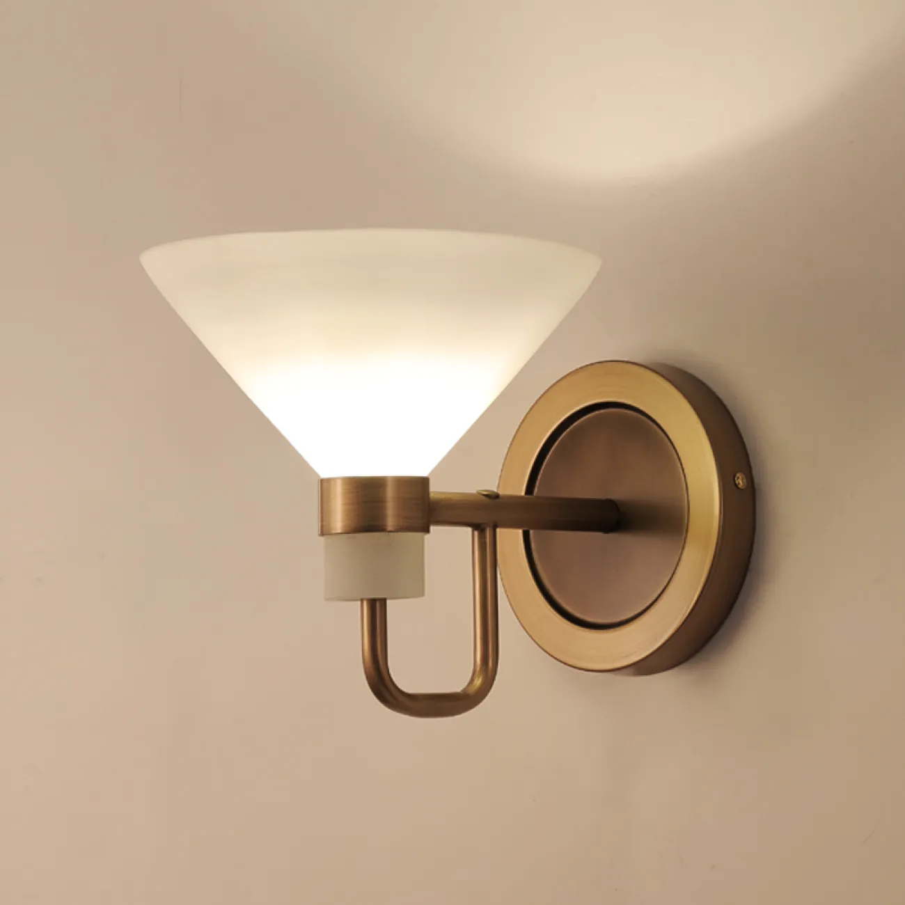 Бра LAURISTON от ImperiumLoft