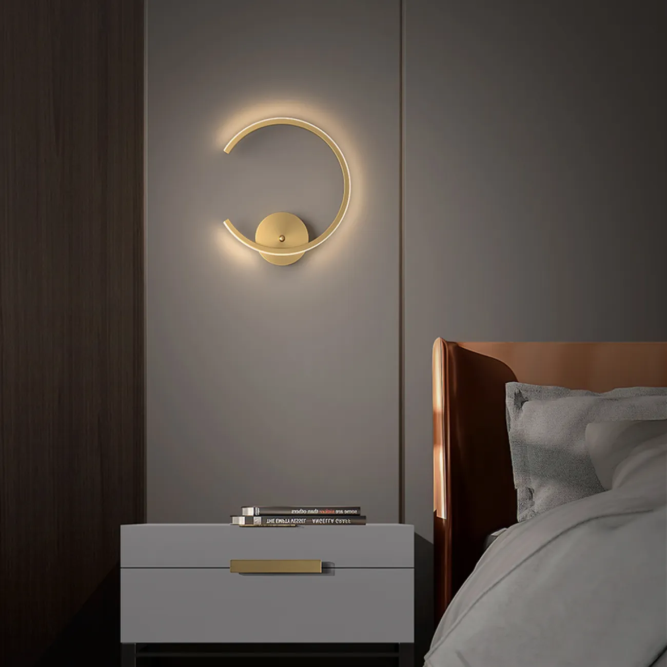 Серия настенных светодиодных светильников с плафоном в виде разомкнутого кольца с внешней LED-подсветкой RIN D20 Brass Серия настенных светодиодных светильников с плафоном в виде разомкнутого кольца с внешней LED-подсветкой RIN D20 Brass