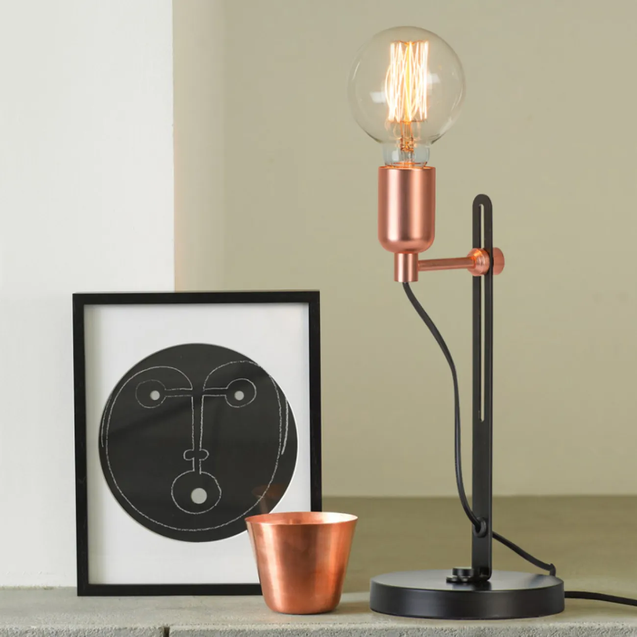 Настольная лампа PULLOUT TAB от ImperiumLoft