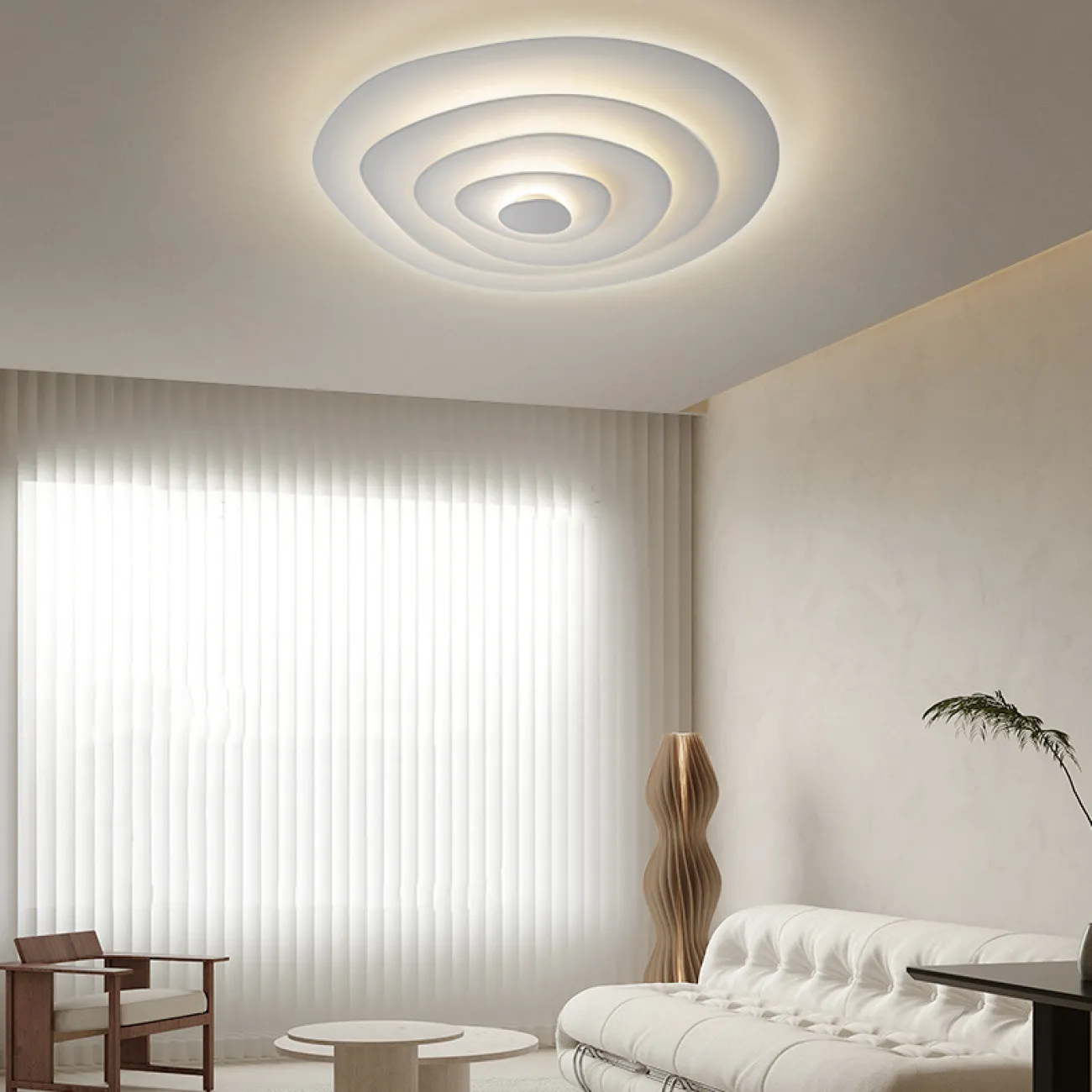 Потолочные светильники из серии GWYN с белыми ассиметричными рассеивателями в форме пирамид GWYN L100 4000К Потолочные светильники из серии GWYN с белыми ассиметричными рассеивателями в форме пирамид GWYN L100 4000К