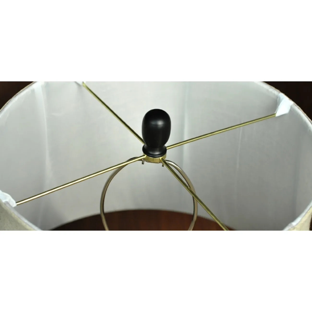 Настольная лампа Изумрудная дыня от LaLume Настольная лампа Изумрудная дыня от LaLume