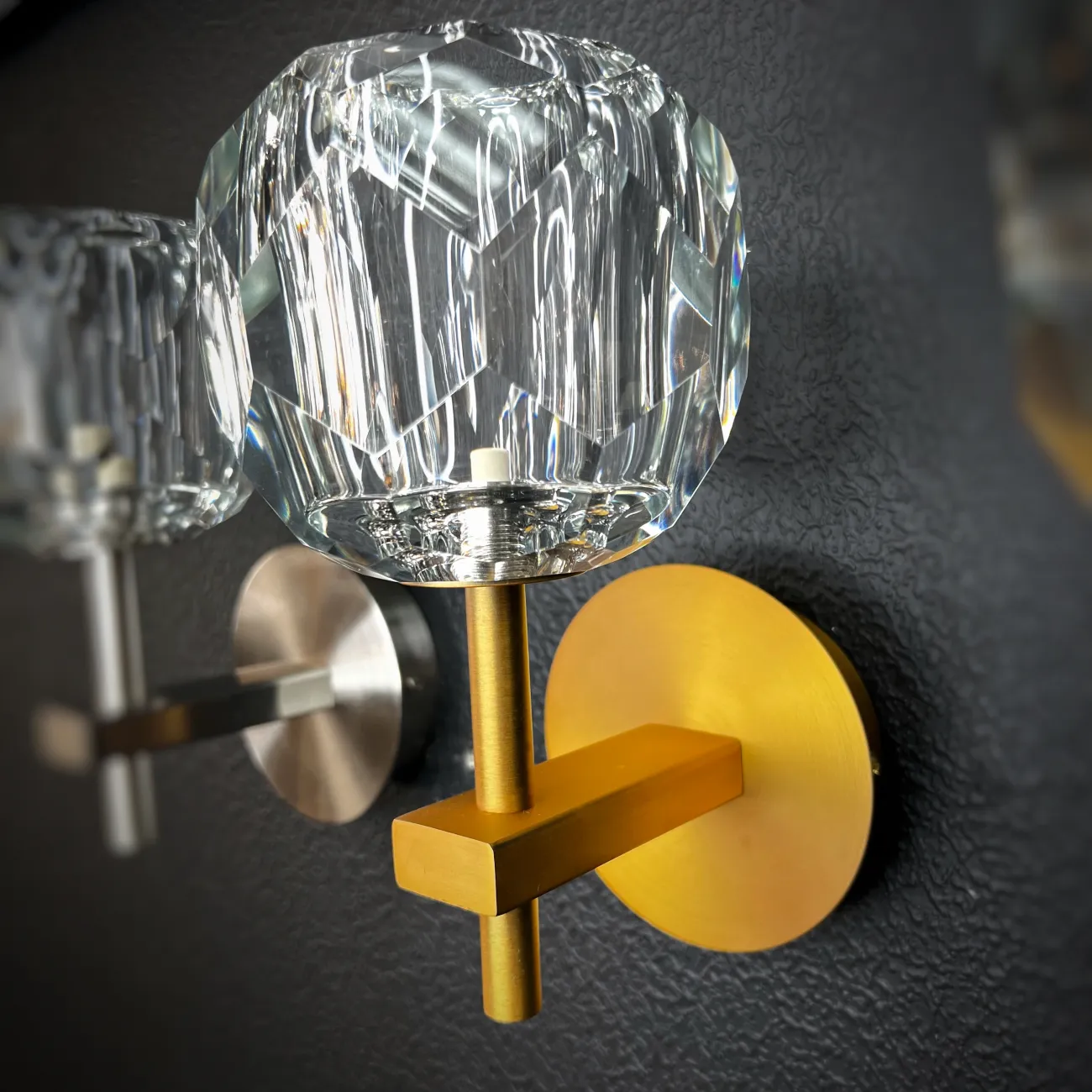 Бра RH Boule de Cristal Single Sconce Brass от ImperiumLoft