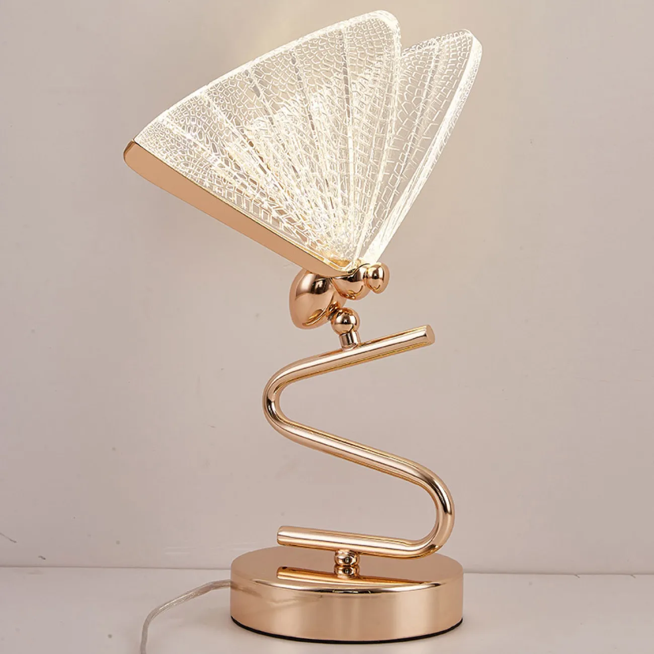 Настольная лампа AMELIS TAB от ImperiumLoft Настольная лампа AMELIS TAB от ImperiumLoft