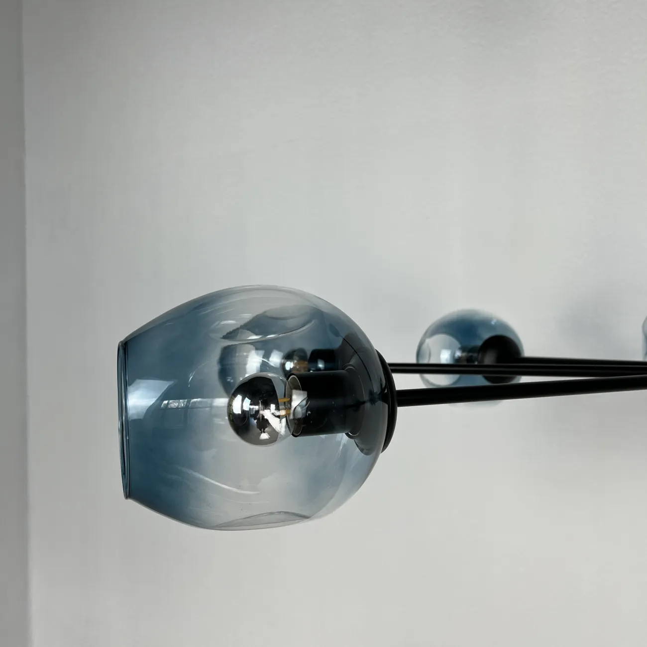 Люстра на штанге MARINE B 8 Black/Blue от ImperiumLoft