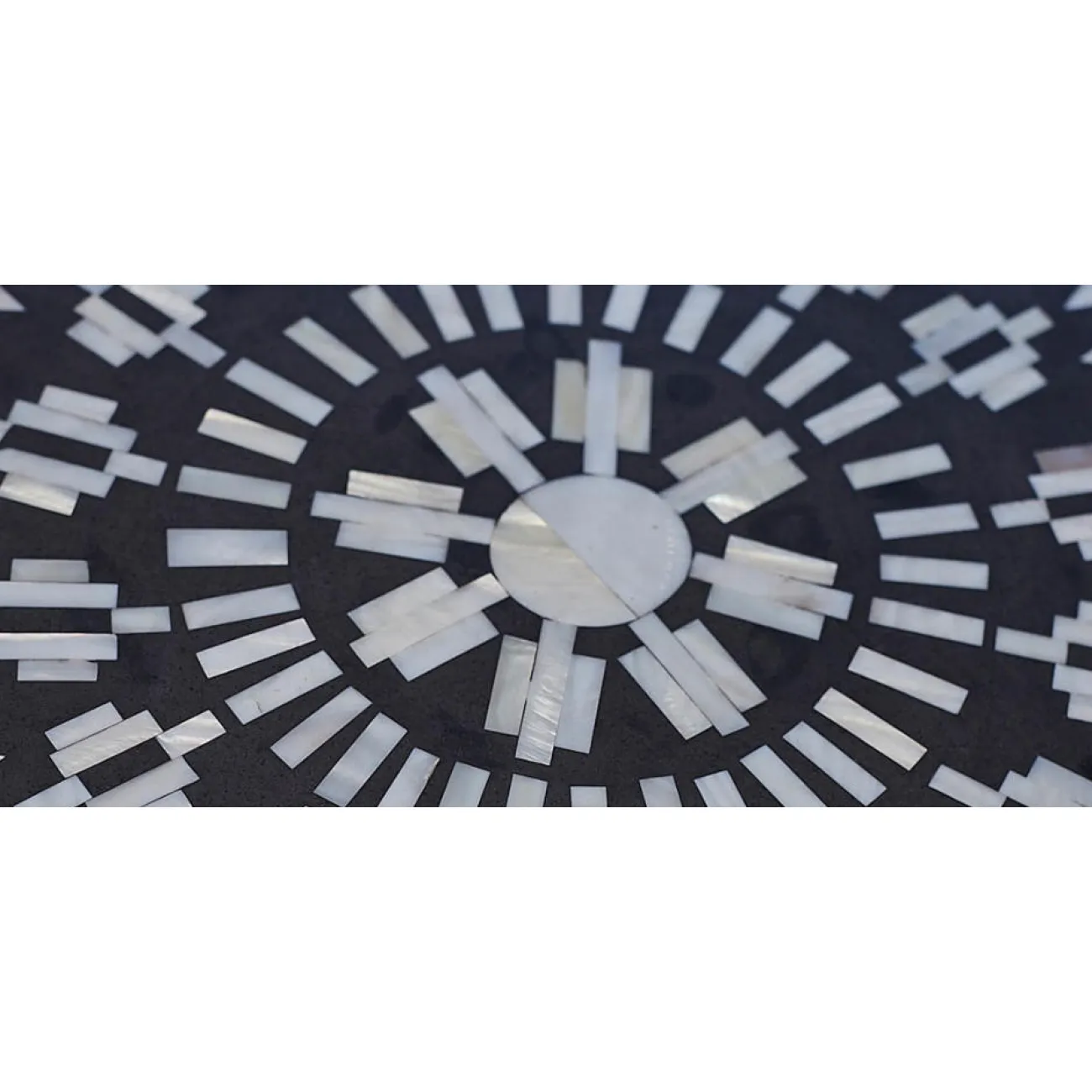 Табурет Inlaid Bone Rhombuses от LaLume Табурет Inlaid Bone Rhombuses от LaLume