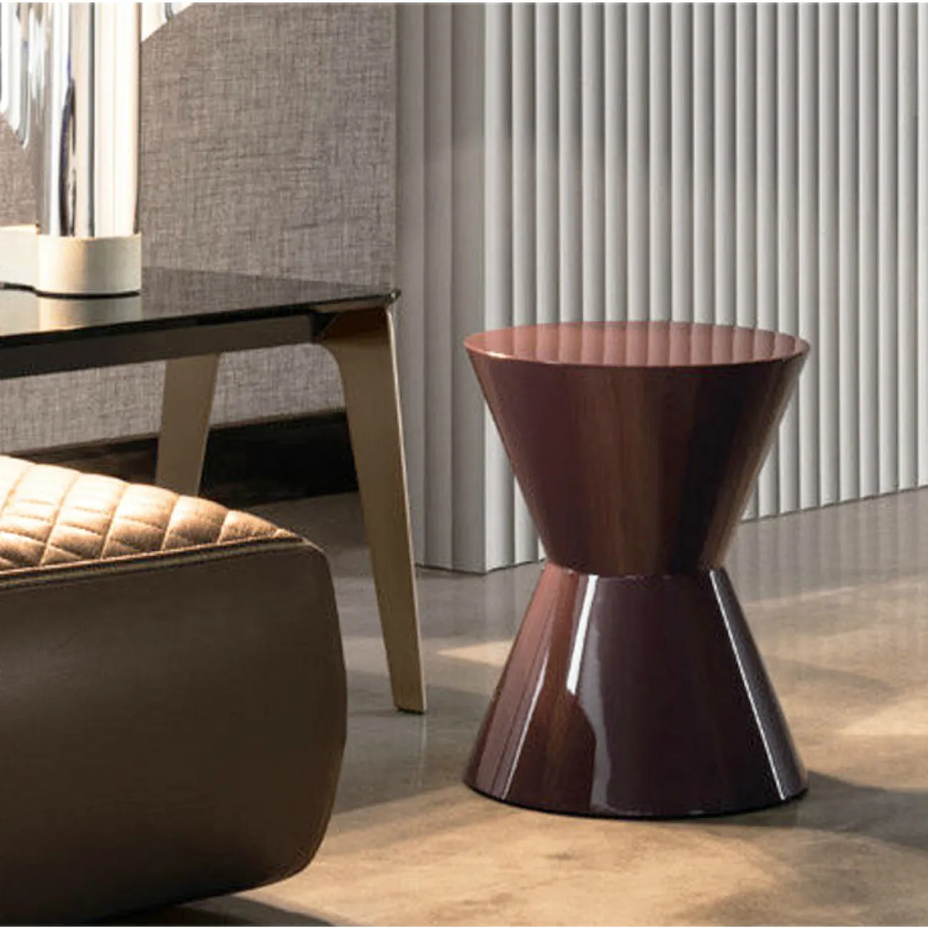 Дизайнерский журнальный столик LaLume-AP00243