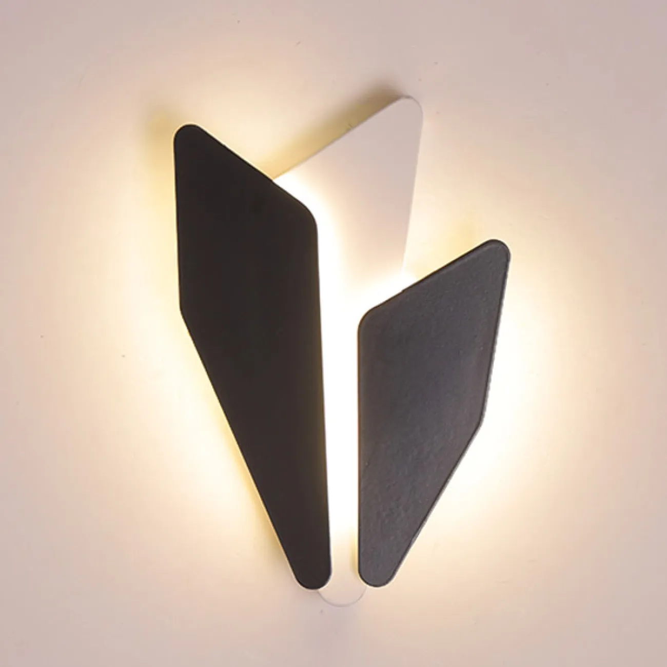 Настенный светильник ANTLERS 4000К от ImperiumLoft