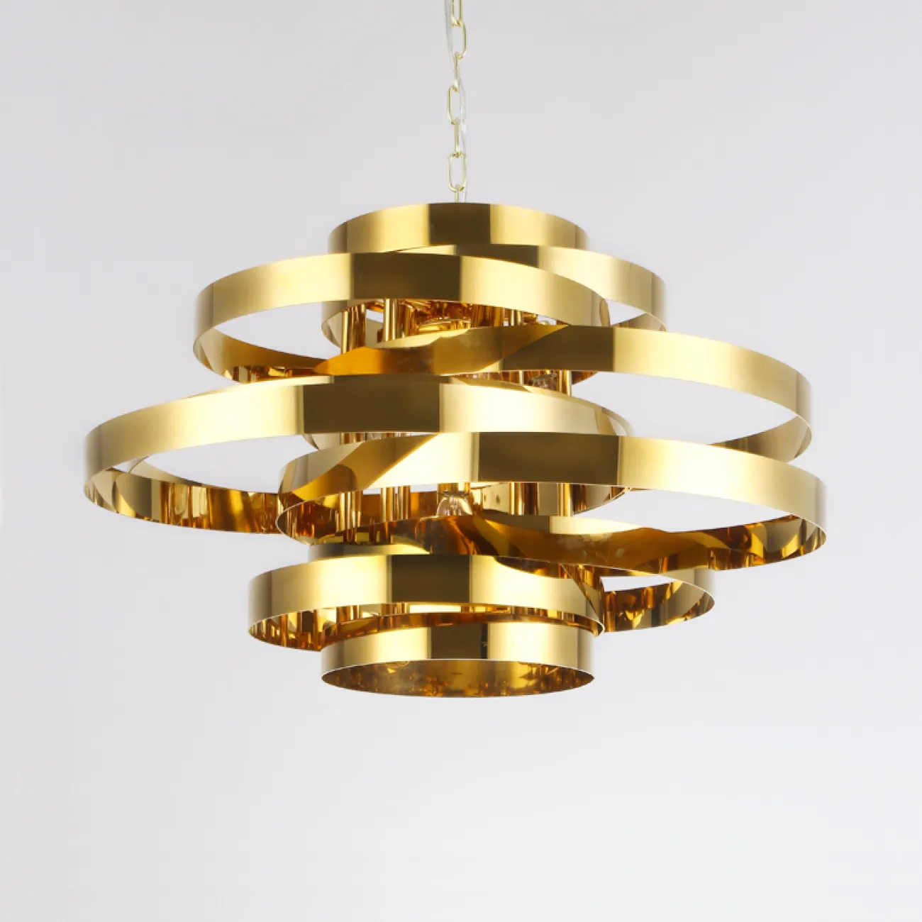 Люстра Golden Tornado Chandelier от ImperiumLoft Люстра Golden Tornado Chandelier от ImperiumLoft