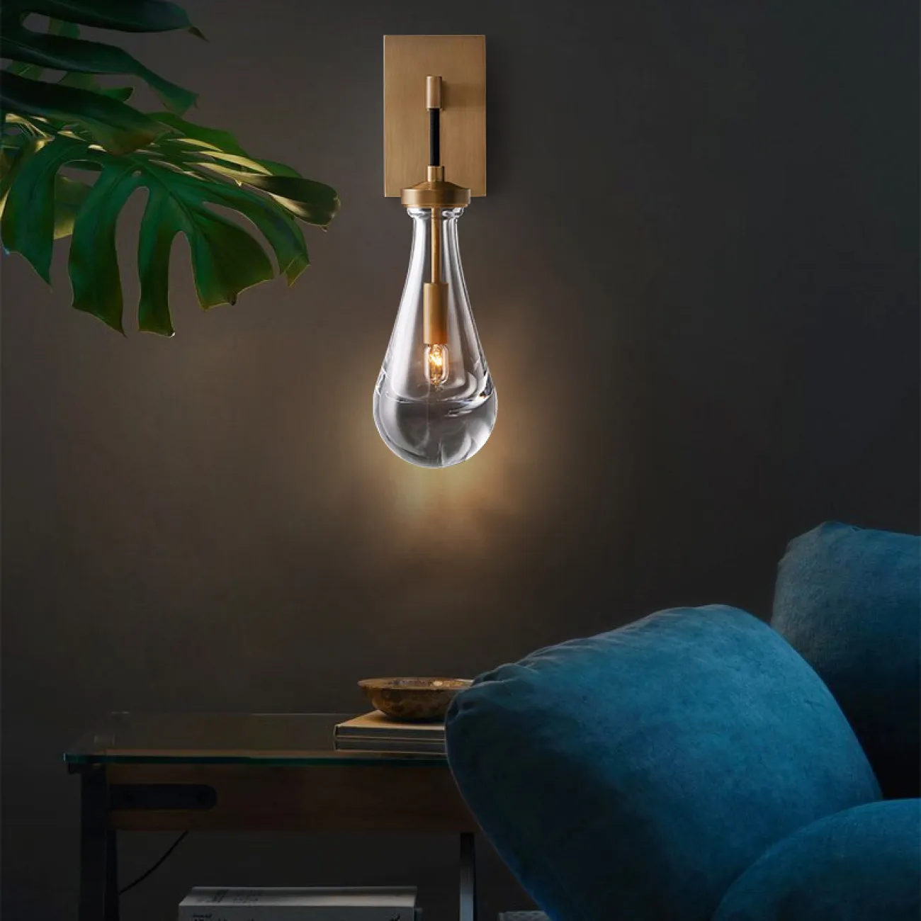 Настенный светильник MELANY WALL на подвесе от ImperiumLoft