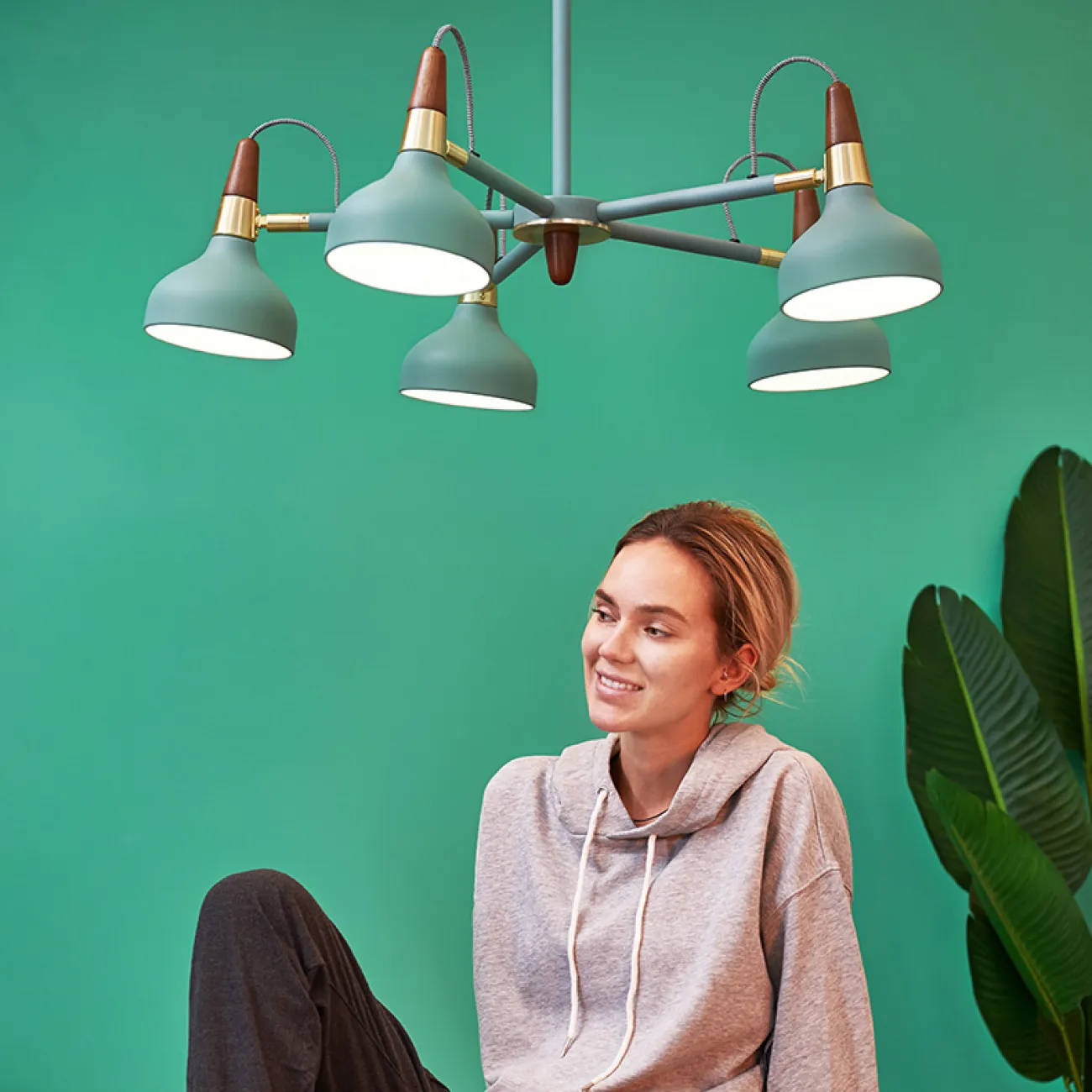 Люстра на штанге OPLAND A 8 lamps Blue от ImperiumLoft