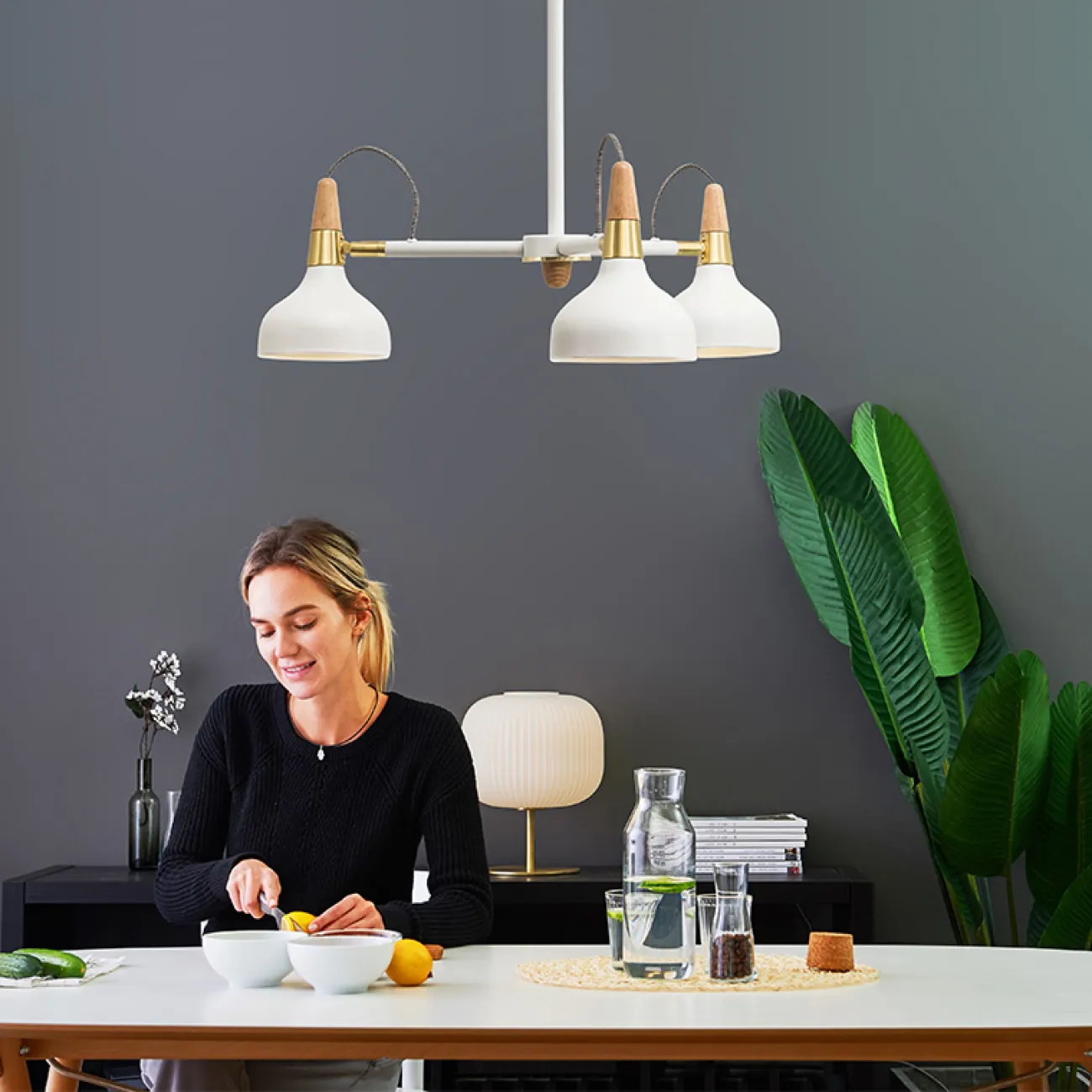 Люстра на штанге OPLAND A 5 lamps White от ImperiumLoft