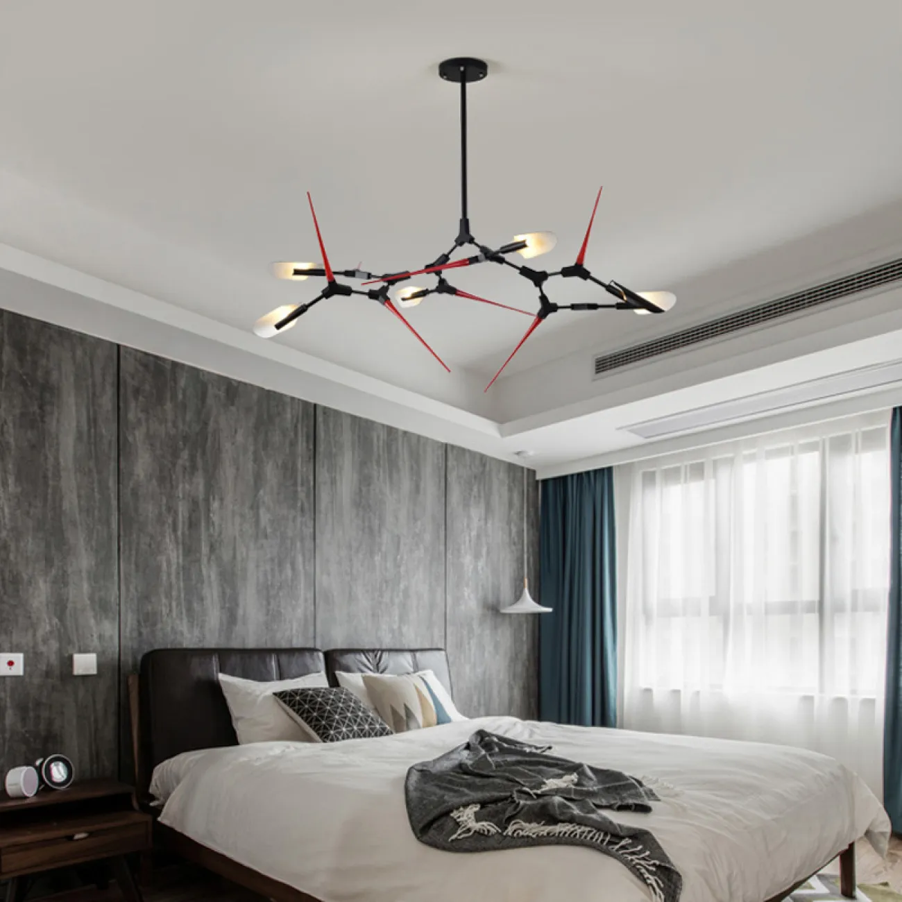 Дизайнерская люстра SPIKE AND THORN от ImperiumLoft