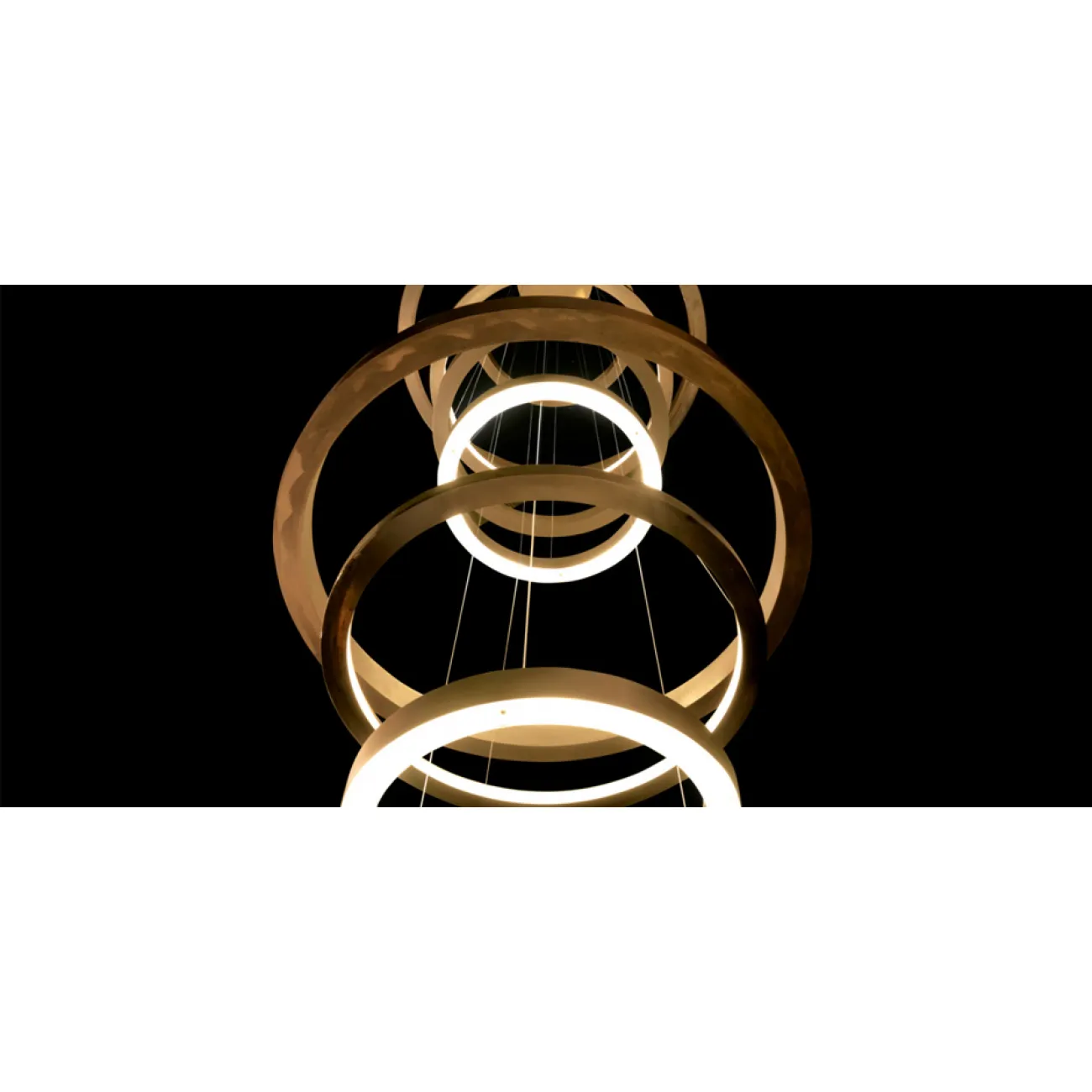 Люстра Light Ring XXL от LaLume