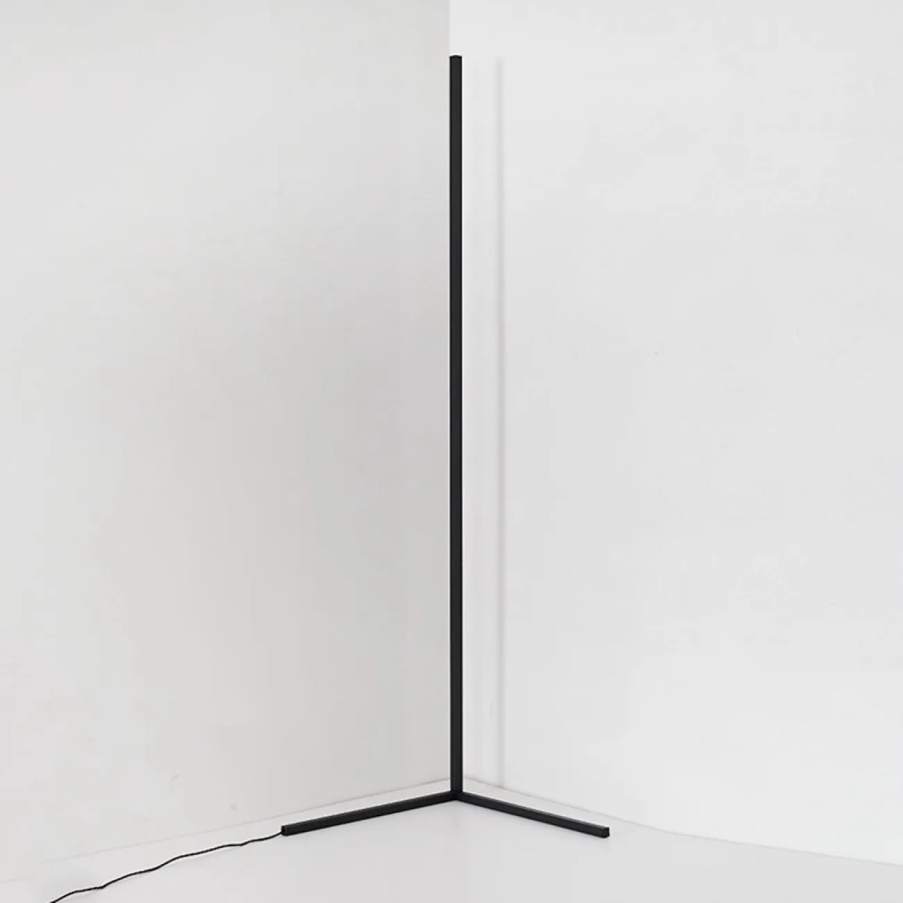 Торшер VIEL B H150 Black от ImperiumLoft Торшер VIEL B H150 Black от ImperiumLoft