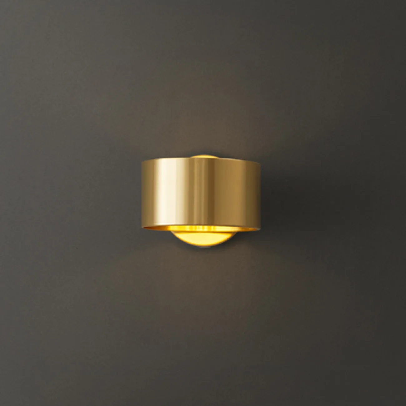 Настенный светильник HIND Brass от ImperiumLoft