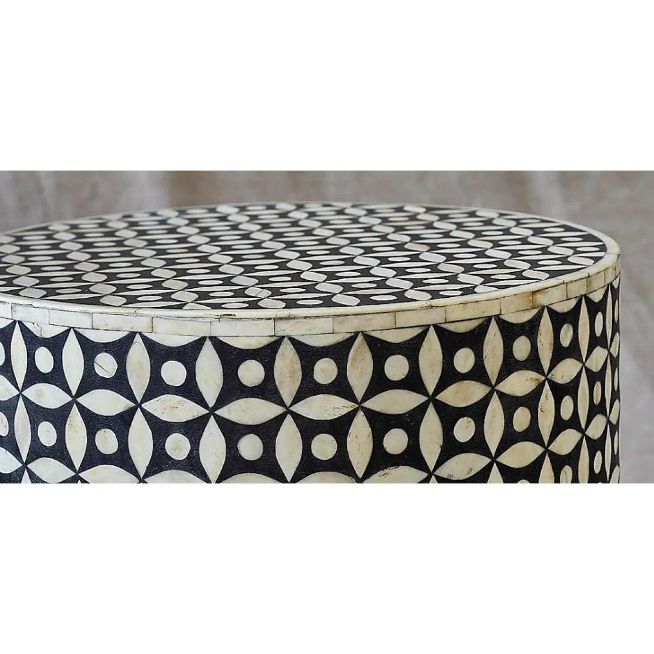 Столик Indian elephant table от LaLume