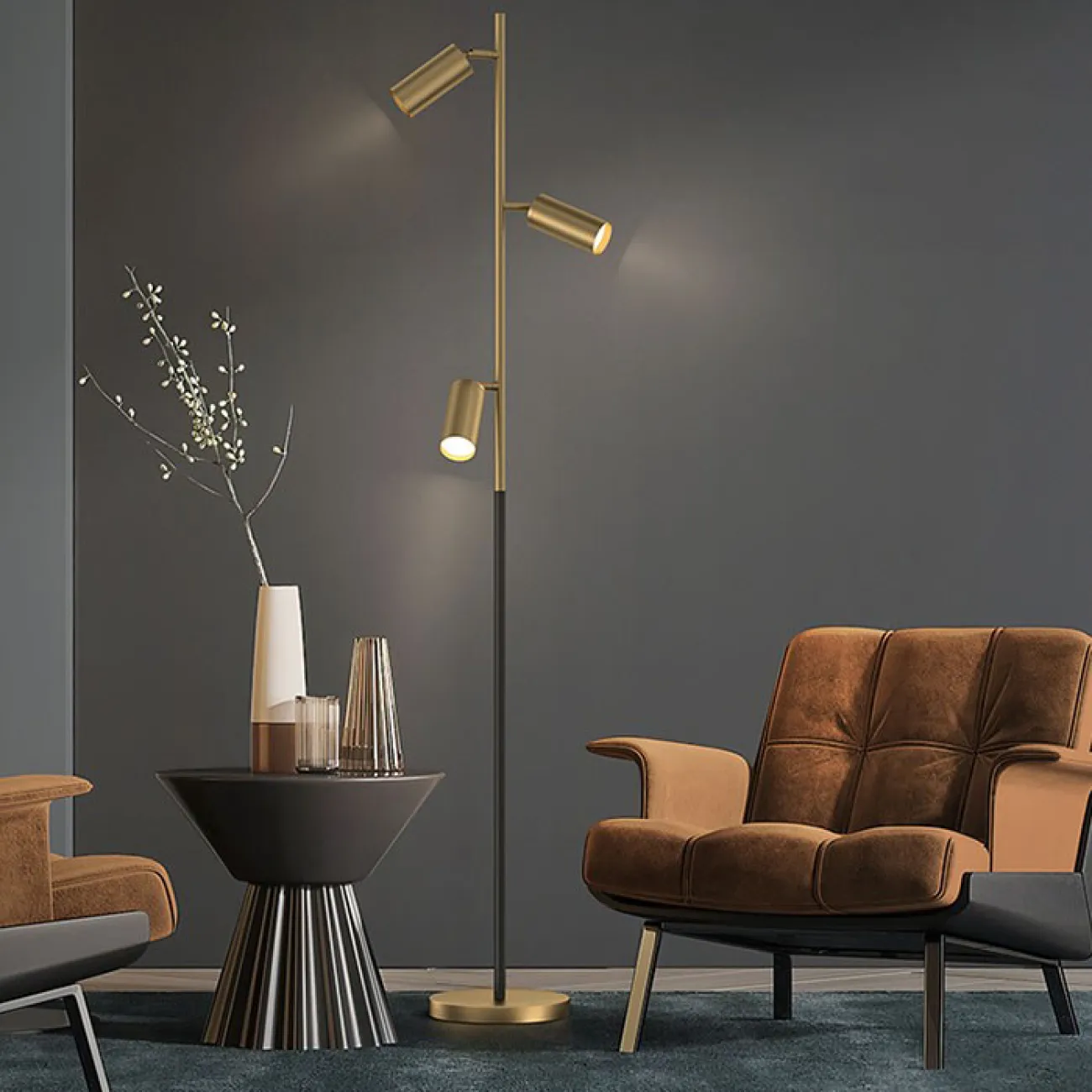 Серия светодиодных торшеров с цилиндрическими поворотными плафонами латунного оттенка на черной вертикальной стойке NEAT L3