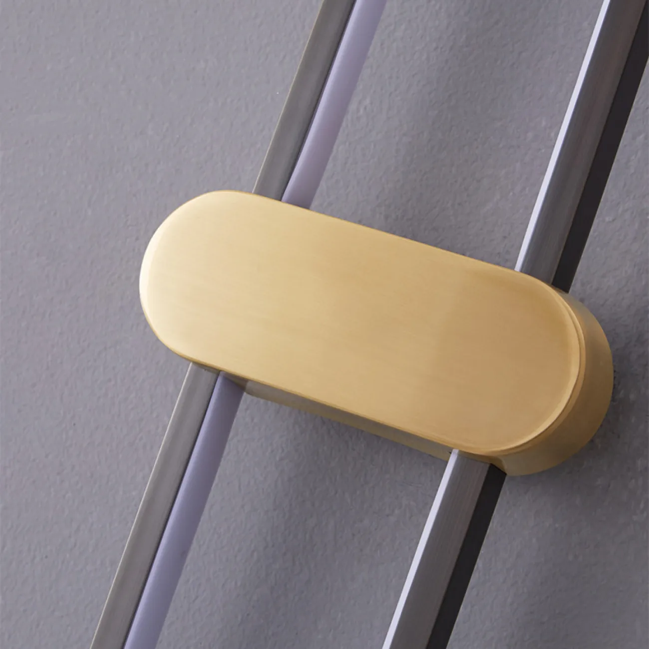 Настенный светильник HONOR Brass от ImperiumLoft