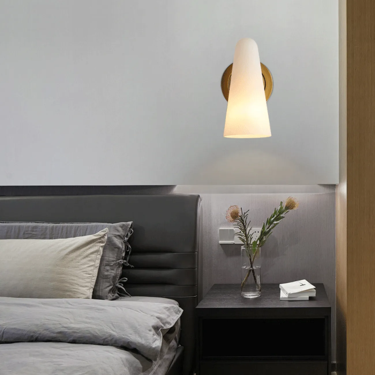 Бра MONTFAUCON SINGLE SCONCE от ImperiumLoft