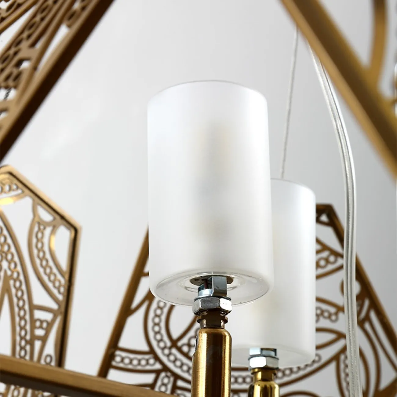 Люстра HYPNOTIC от ImperiumLoft Люстра HYPNOTIC от ImperiumLoft