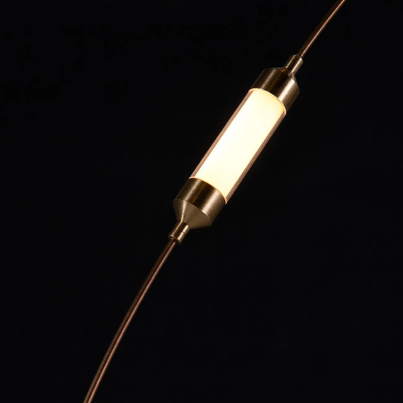 Подвесная люстра AVALANCHE D150 от ImperiumLoft