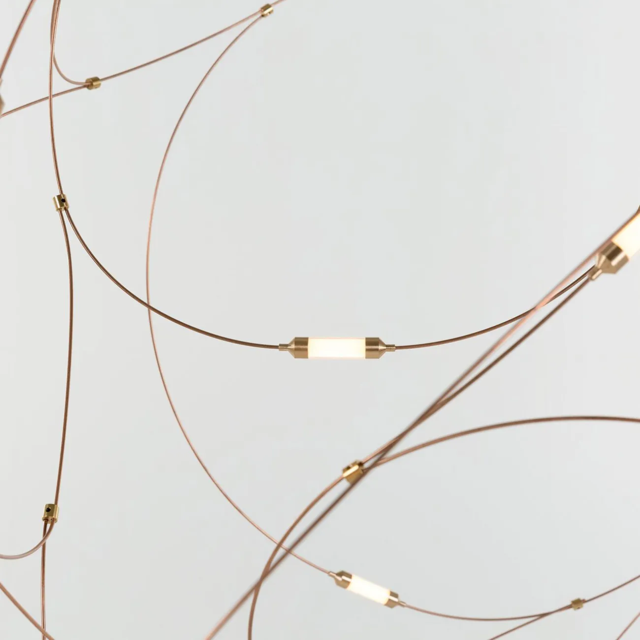 Подвесная люстра AVALANCHE D150 от ImperiumLoft