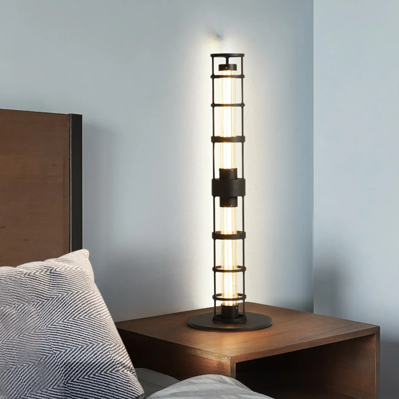 Настольная лампа RAMFRI TAB от ImperiumLoft