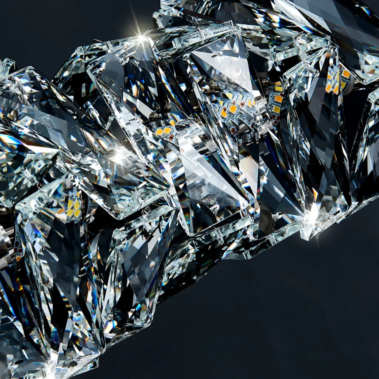 Потолочный светильник CARE LONG L120 от ImperiumLoft