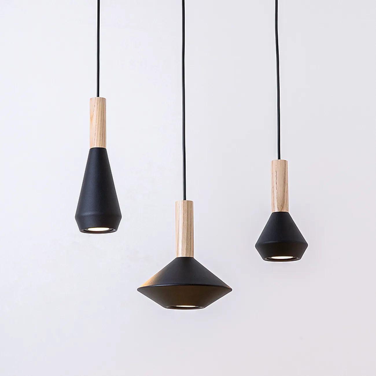 Подвесной светильник BULB A black от ImperiumLoft